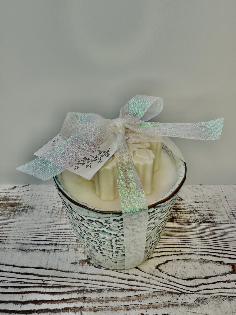 Merry Mistletoe Candle & Soap Set